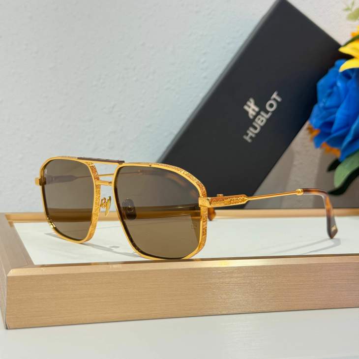 Picture of Hublot Sunglasses _SKUfw73007650fw